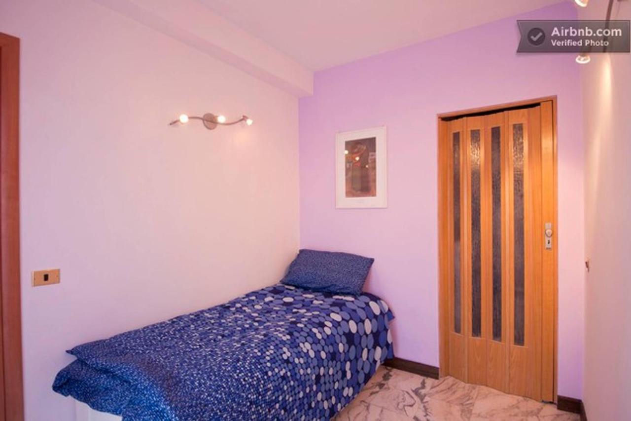 Julia's Domus Apartamento
